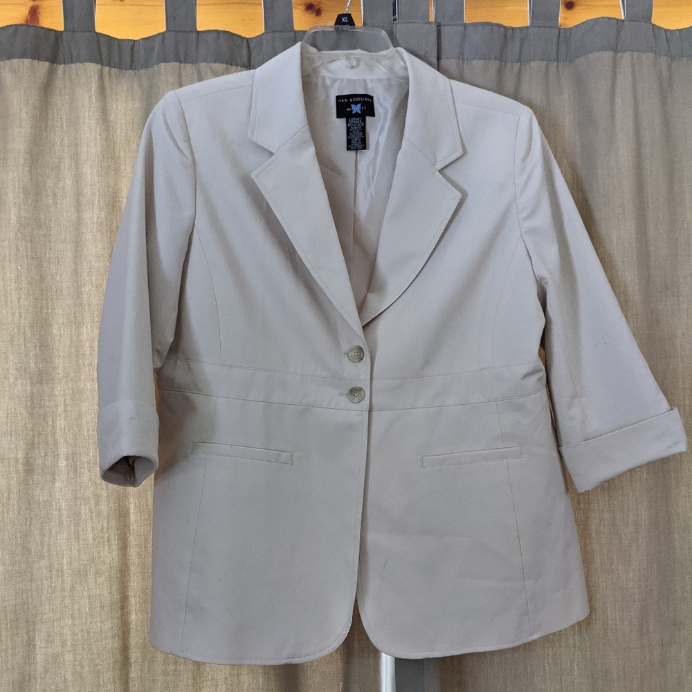 New Additions maternity blazer large